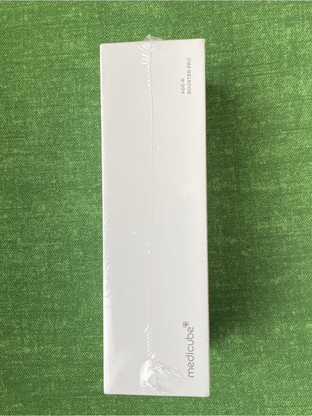 Medicube Age-R Booster Pro new in box - Picture 2 of 3